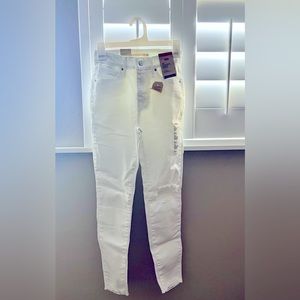 Levi’s 721 High-Rise Skinny Ankle Distressed White Jeans